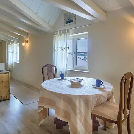 Cozy In With Wifi Holiday home Pomer