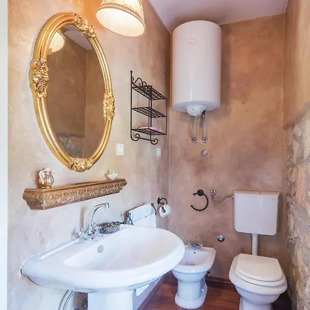Cozy In With Wifi Holiday home